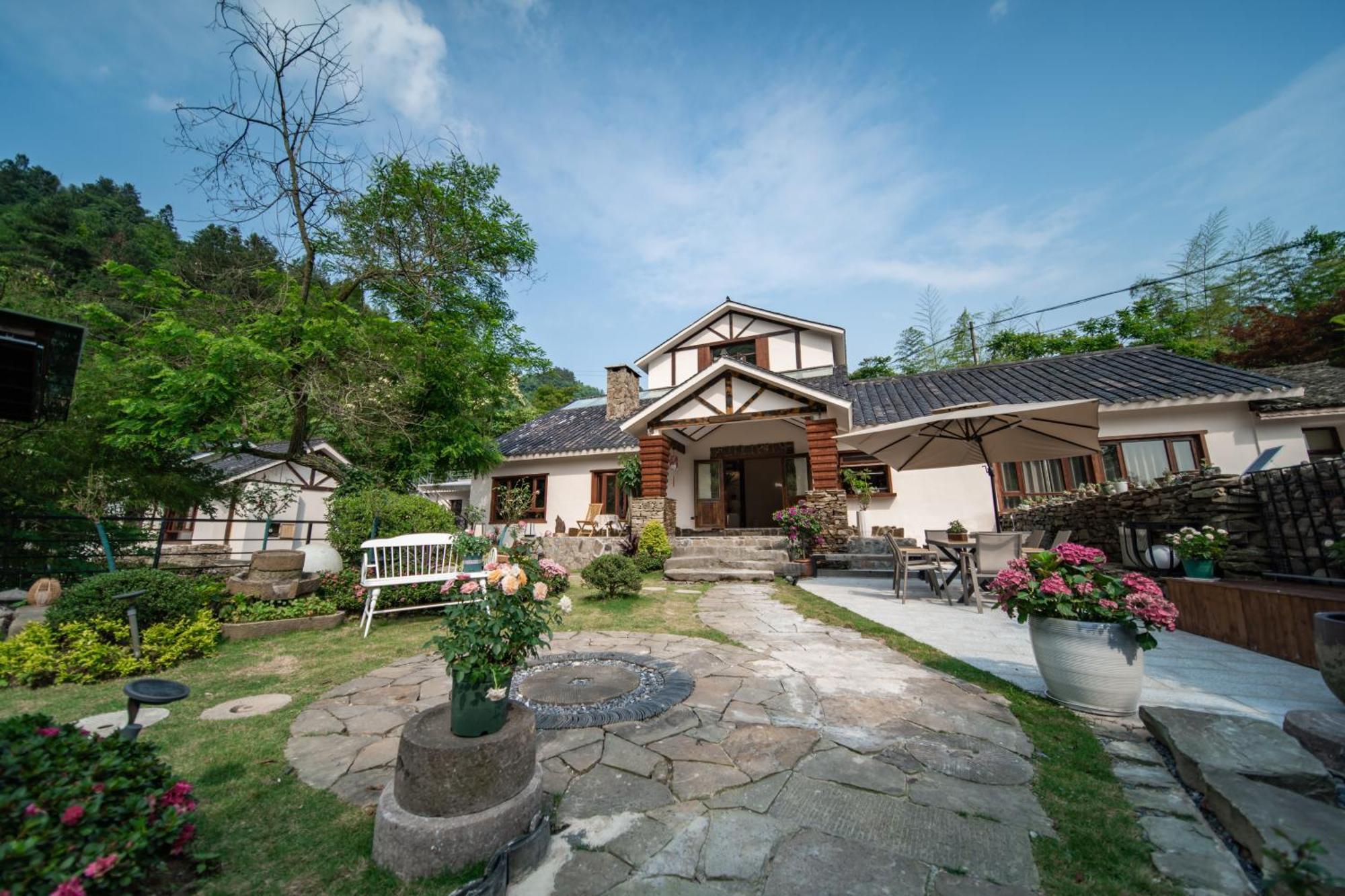 Fuxi-21 Homestay Zhangjiajie Exterior photo